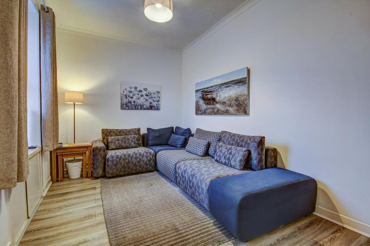 Garden Gate Upper Apartment เพรสท์วิค ภายนอก รูปภาพ